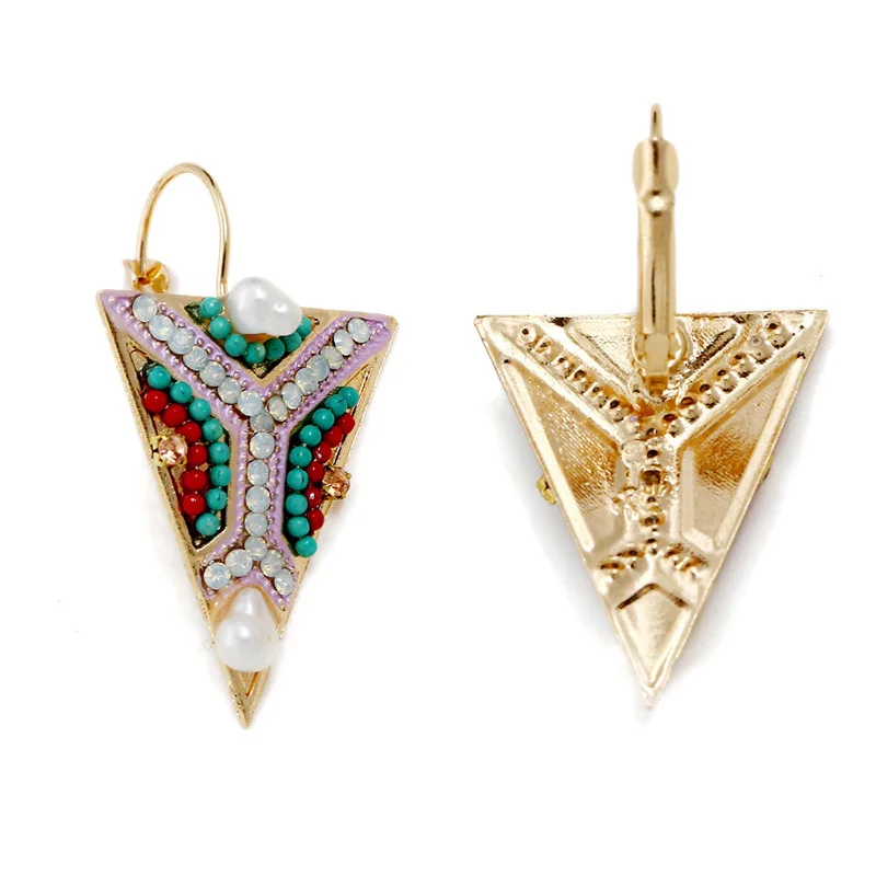 European and American Trinkets Triangle Rhinestone Earrings Toe Square Stud Earrings Women Earrings Wholesale
European and American Trinkets Triangle Rhinestone Earrings Toe Square Stud Earrings Women Earrings Wholesale
