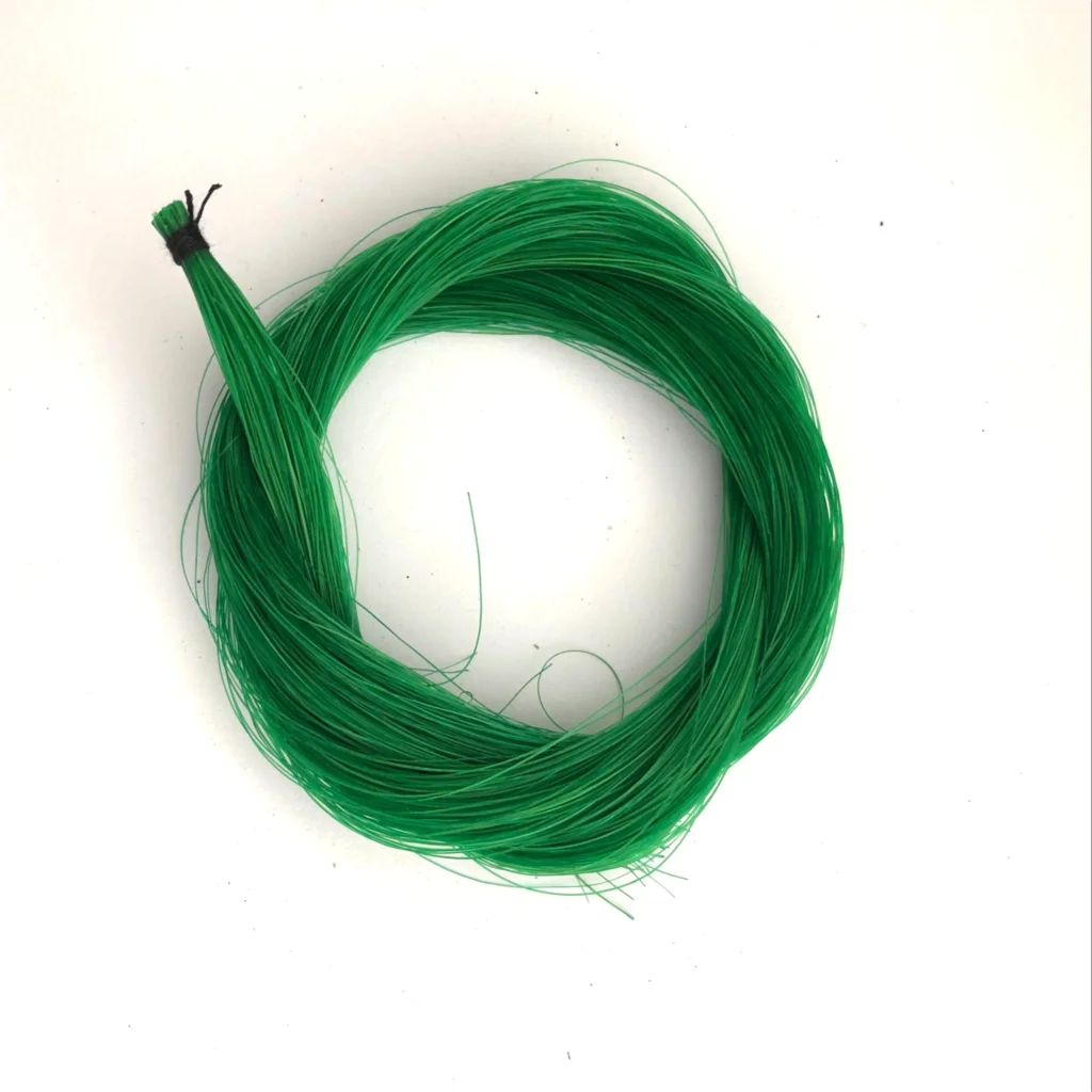 The violin bow rod horsetail bows cauda equina authentic Mongolian MAO MAO MAO, a length of 80-85 - cm
The violin bow rod horsetail bows cauda equina authentic Mongolian MAO MAO MAO, a length of 80-85 - cm