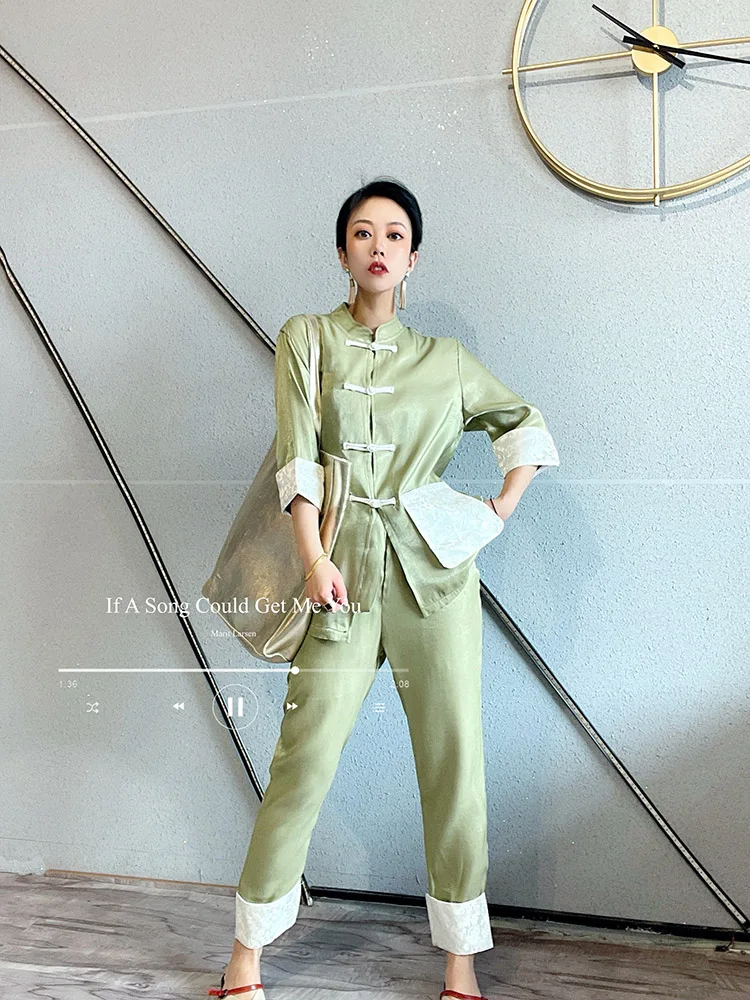 Summer set women light cooked wind green copper ammonia tea dress China's fashion tide retro plate buckle Tang set of salt
Summer set women light cooked wind green copper ammonia tea dress China's fashion tide retro plate buckle Tang set of salt