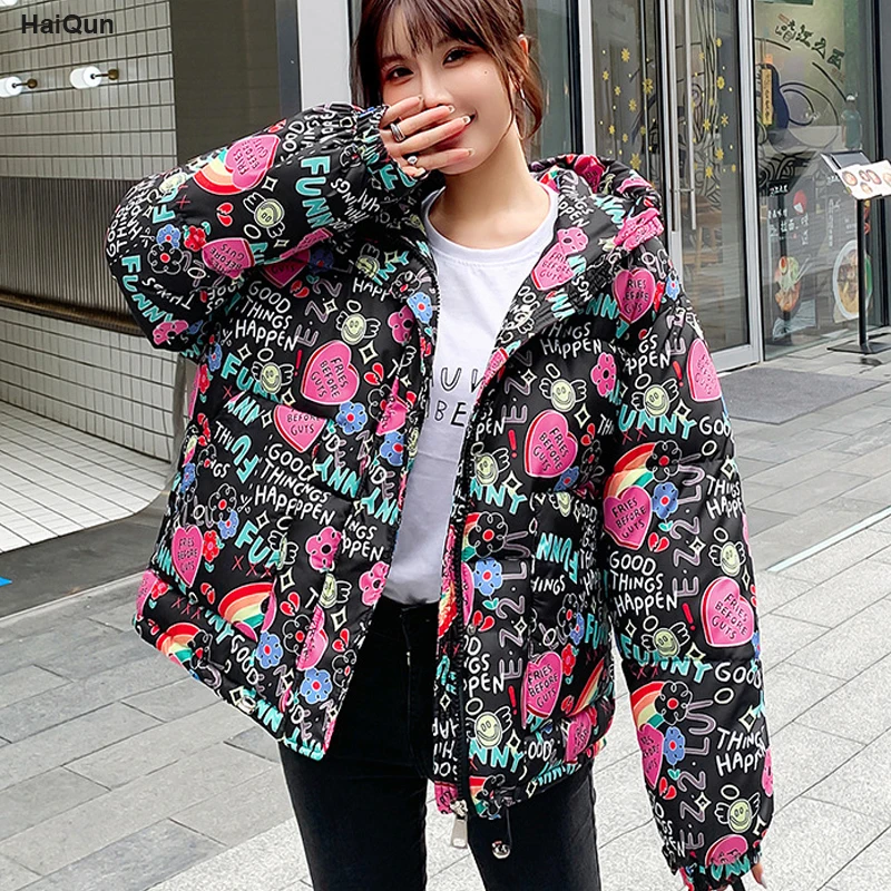 Womens New Winter European Style Warm Parka Camouflage Graffiti Printing Short Loose Bread Thick Hooded Coat Jacket Down Cotton
Womens New Winter European Style Warm Parka Camouflage Graffiti Printing Short Loose Bread Thick Hooded Coat Jacket Down Cotton