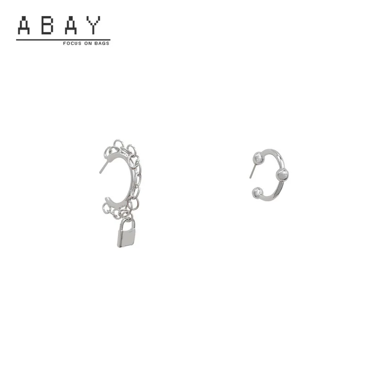 S925 Silver Needle Asymmetric Circle Earrings Female 2020 New Retro Hip Hop Style Simple Temperament Design Sense Women Eardrop
S925 Silver Needle Asymmetric Circle Earrings Female 2020 New Retro Hip Hop Style Simple Temperament Design Sense Women Eardrop