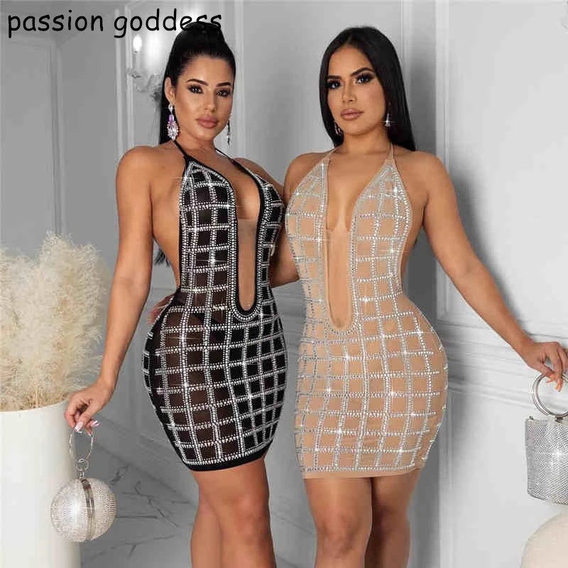 Summer 2021 Women Sexy Backless Bodycon Dress Halter Sleeveless Crystal Shiny See Through Mesh Dress Mini Night Club Party Dress
Summer 2021 Women Sexy Backless Bodycon Dress Halter Sleeveless Crystal Shiny See Through Mesh Dress Mini Night Club Party Dress