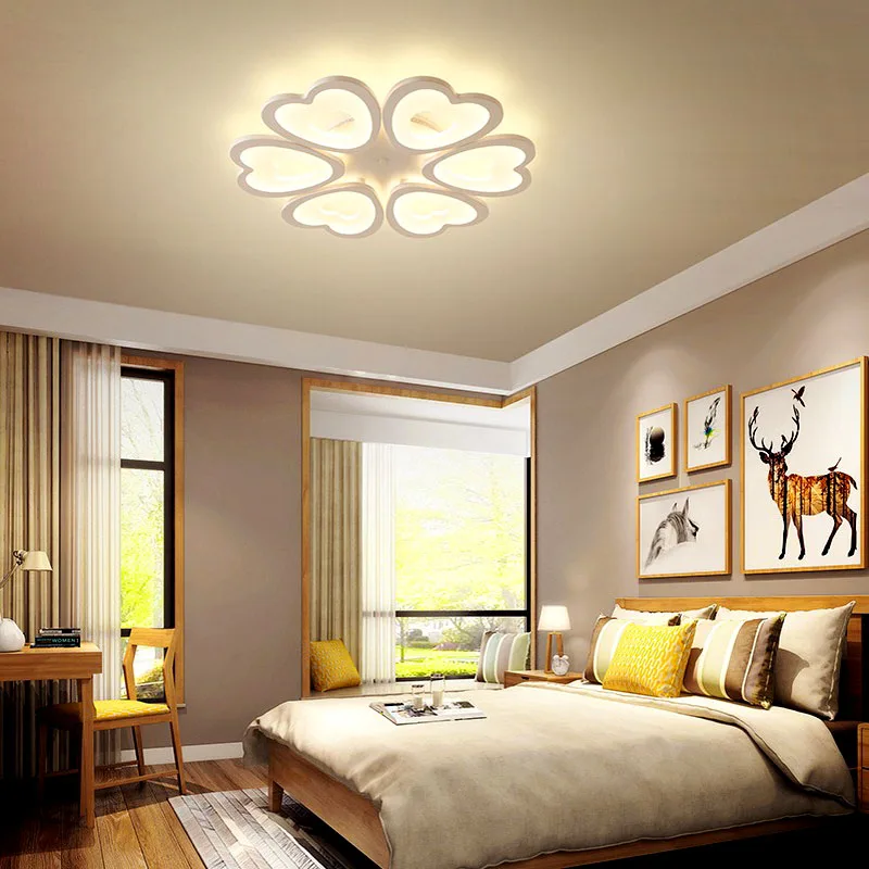 Factory direct Nordic modern minimalist living room bedroom LED ceiling lamp heart-shaped bedroom hotel lamp corridor light
Factory direct Nordic modern minimalist living room bedroom LED ceiling lamp heart-shaped bedroom hotel lamp corridor light