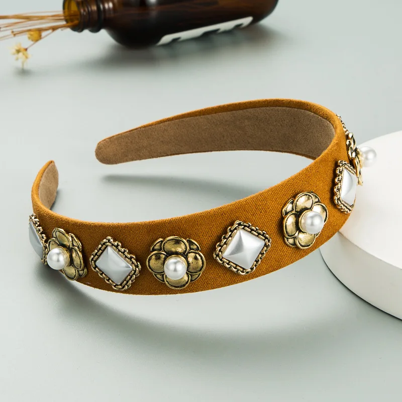 2021 Hair Accessories Baroque Jeweled Pearl Hairband For Women Girls Crystal Rhinestone Bezel Elegant Fabric Satin Headband
2021 Hair Accessories Baroque Jeweled Pearl Hairband For Women Girls Crystal Rhinestone Bezel Elegant Fabric Satin Headband