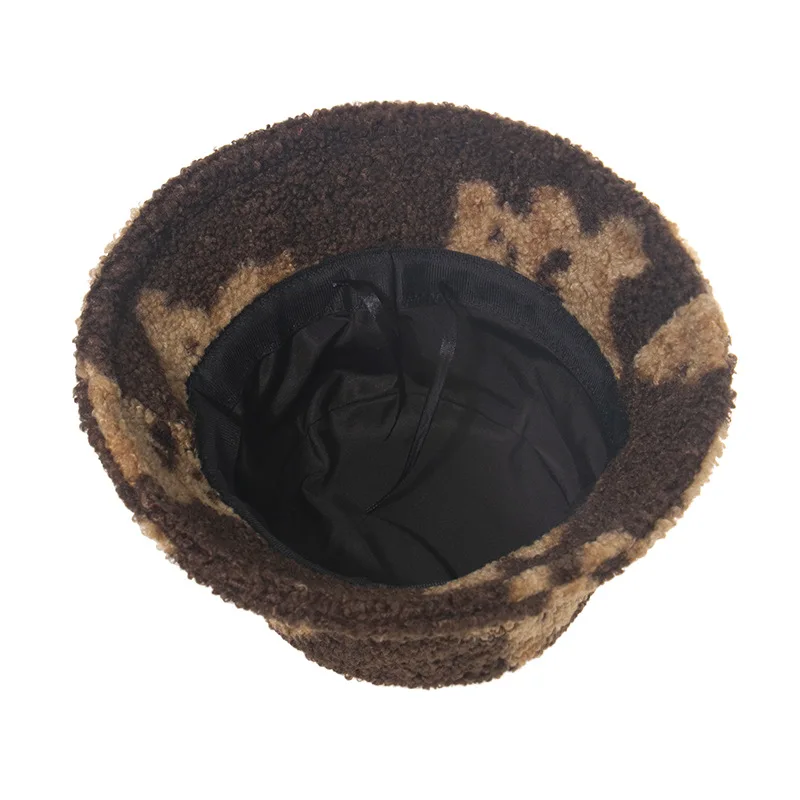 New Bear Printed Lambskin Fisherman Hat Cute Windproof Travel Warm Basin Hat
New Bear Printed Lambskin Fisherman Hat Cute Windproof Travel Warm Basin Hat