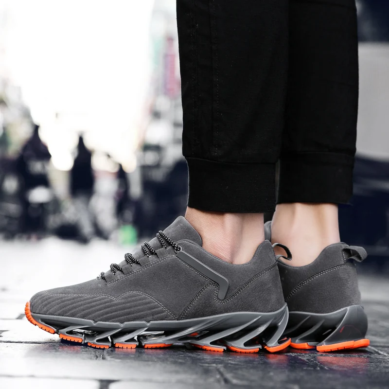2020 New Blade Running Shoes Man Super Cool Spring Shoes Non-slip Light Shock Absorber Breathable Sports Waterproof Sneakers
2020 New Blade Running Shoes Man Super Cool Spring Shoes Non-slip Light Shock Absorber Breathable Sports Waterproof Sneakers