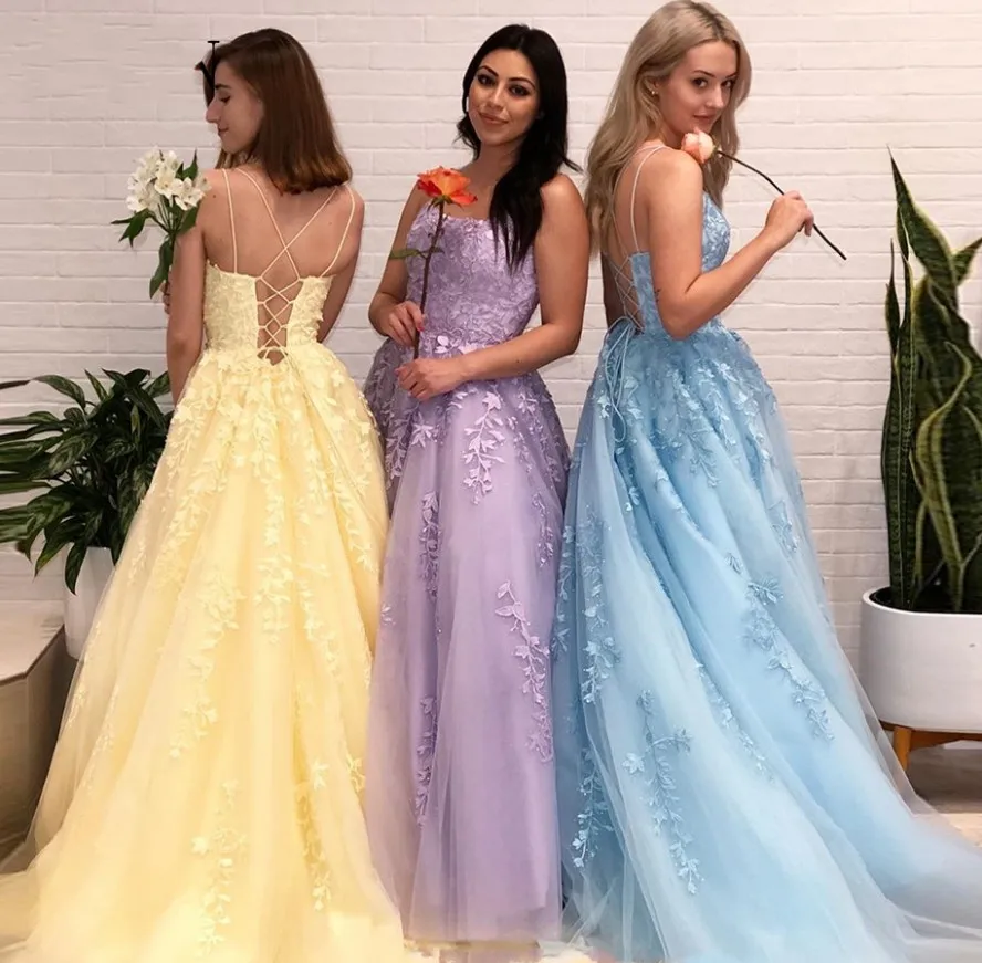 HOT Yellow Prom Dresses Tulle Lace Appliques Spaghetti Strap Long Evening Dress Formal Party Gowns Vestido de festa Longo
HOT Yellow Prom Dresses Tulle Lace Appliques Spaghetti Strap Long Evening Dress Formal Party Gowns Vestido de festa Longo