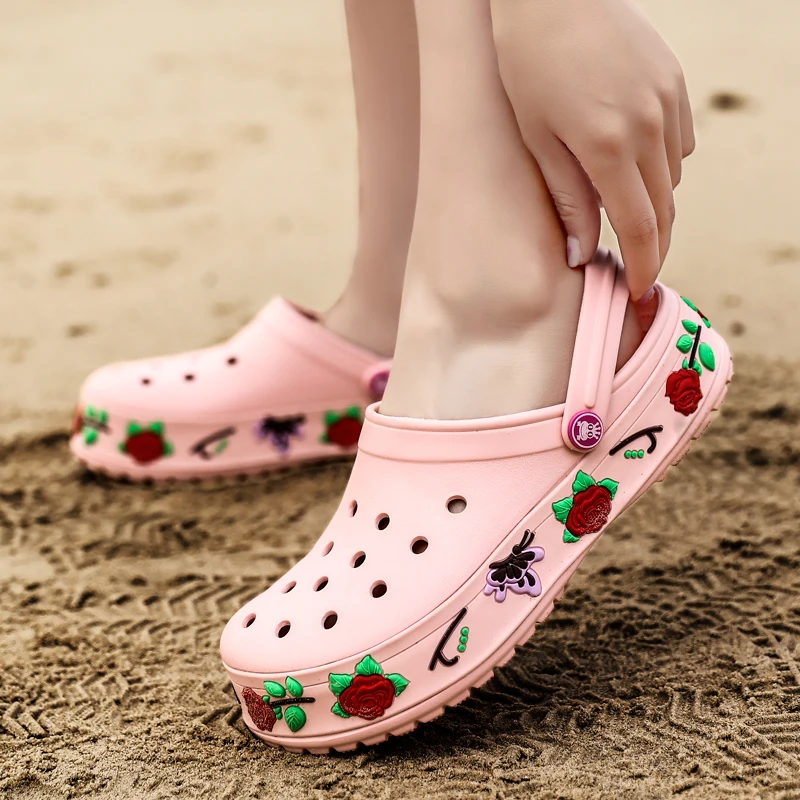 New Summer Water Shoes Women Beach Sandals Slippers Light Garden Shoes Girls Flowers Women's Clogs Height Increasing Auqa Shoes
New Summer Water Shoes Women Beach Sandals Slippers Light Garden Shoes Girls Flowers Women's Clogs Height Increasing Auqa Shoes