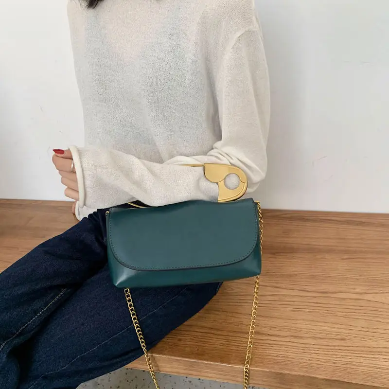 Pixabay design texture small bag female 2021 new chain shoulder mortise small square bag coin purse wallets for women luxury
Pixabay design texture small bag female 2021 new chain shoulder mortise small square bag coin purse wallets for women luxury