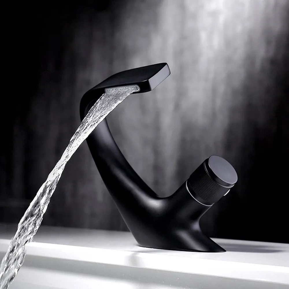 Creative Luxury Bathroom Basin Faucet Modern Brass Waterfall Basin Faucet Deck Mounted Sink Hot Cold Wash Mixer Bathroom Fixture
Creative Luxury Bathroom Basin Faucet Modern Brass Waterfall Basin Faucet Deck Mounted Sink Hot Cold Wash Mixer Bathroom Fixture
