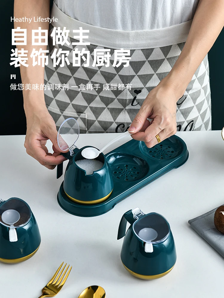 Luxury Fashion Spice Jar Spoon Set Sugar Bowl Salt Pepper Shakers Spice Container Kitchen Cukierniczka Household Product DI50TWG
Luxury Fashion Spice Jar Spoon Set Sugar Bowl Salt Pepper Shakers Spice Container Kitchen Cukierniczka Household Product DI50TWG