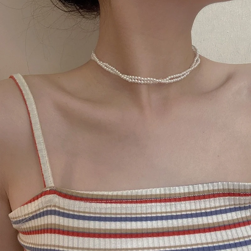 U-Magical 2021 Fashion Double Layer Intertwine Pearl Chokers Necklace for Female Charming Cubic Zircon Party Necklace Jewelry
U-Magical 2021 Fashion Double Layer Intertwine Pearl Chokers Necklace for Female Charming Cubic Zircon Party Necklace Jewelry