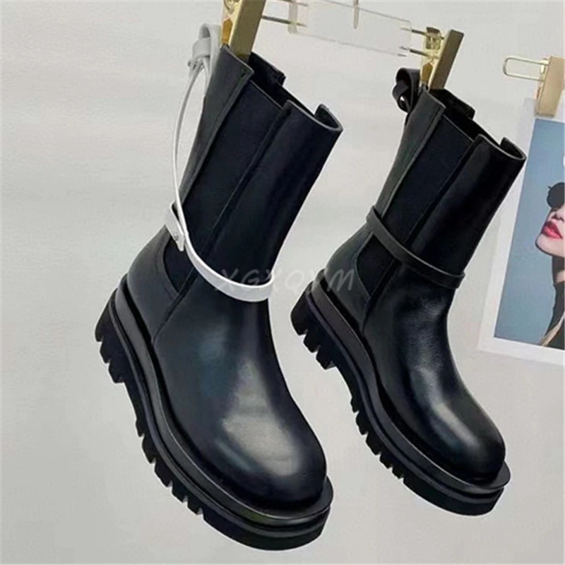 Black Round Toe Real Leather Womens Platform Boots Belt Buckle Platform Boots Autumn Women Shoes Chelsea Boots Boots Mujer
Black Round Toe Real Leather Womens Platform Boots Belt Buckle Platform Boots Autumn Women Shoes Chelsea Boots Boots Mujer