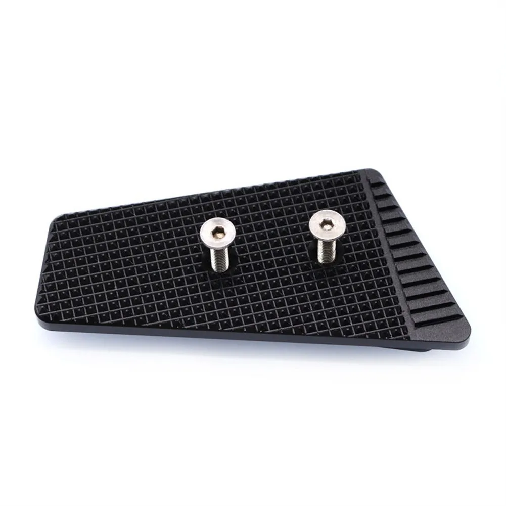 1 * Motorcycle Enlarge Brake Pedal Aluminum Extension Lever Alloy Accessories For R1200GS LC 2013-2018
1 * Motorcycle Enlarge Brake Pedal Aluminum Extension Lever Alloy Accessories For R1200GS LC 2013-2018