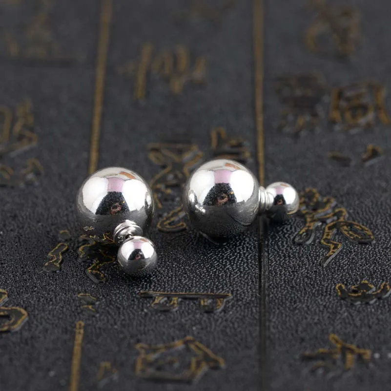 Real S925 Sterling Silver Technology Women's Fashion Size Silver Ball Earrings Exquisite Charm Jewelry
Real S925 Sterling Silver Technology Women's Fashion Size Silver Ball Earrings Exquisite Charm Jewelry