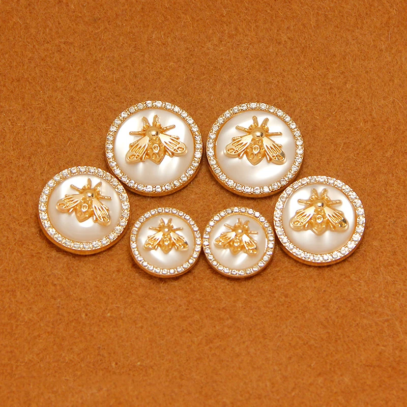 10Pcs Luxurious Buttons Beads Setting Suit Button for Clothing DIY Sewing Accessories For Needlework Handy Work
10Pcs Luxurious Buttons Beads Setting Suit Button for Clothing DIY Sewing Accessories For Needlework Handy Work