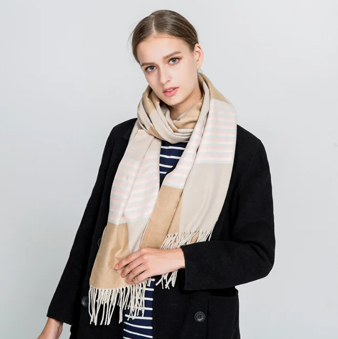 180*65cm Cashmere imitation Shawl Scarf Autumn Winter Scarves Men Foulard Square Hijab Ladies wrap muffler pareo female hijab
180*65cm Cashmere imitation Shawl Scarf Autumn Winter Scarves Men Foulard Square Hijab Ladies wrap muffler pareo female hijab