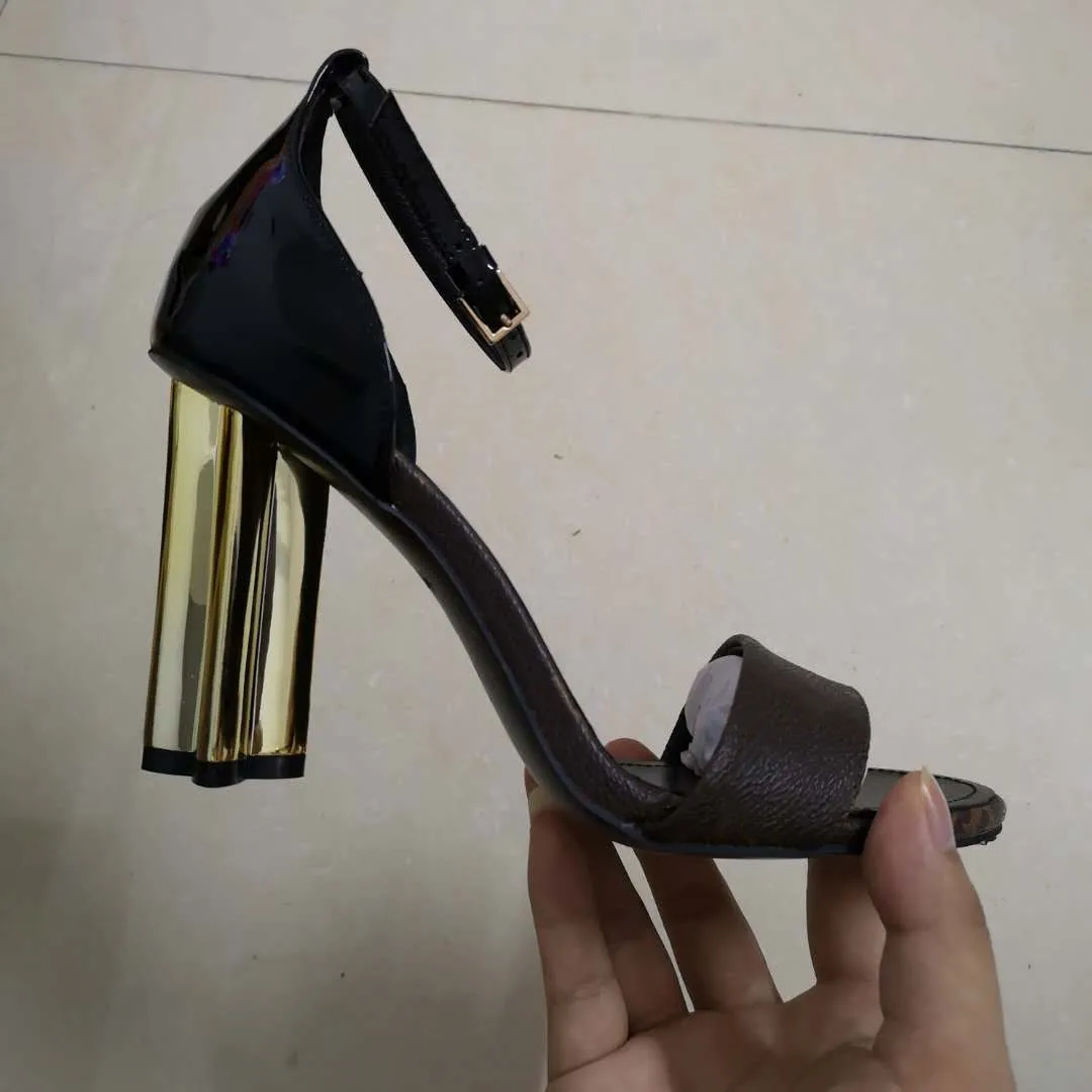 New Hot Sale Summer Shoes Sexy Women Sandals Ankle Strap Women High Heel Sandals 9.5cm Zapatos De Mujer size 35-42
New Hot Sale Summer Shoes Sexy Women Sandals Ankle Strap Women High Heel Sandals 9.5cm Zapatos De Mujer size 35-42