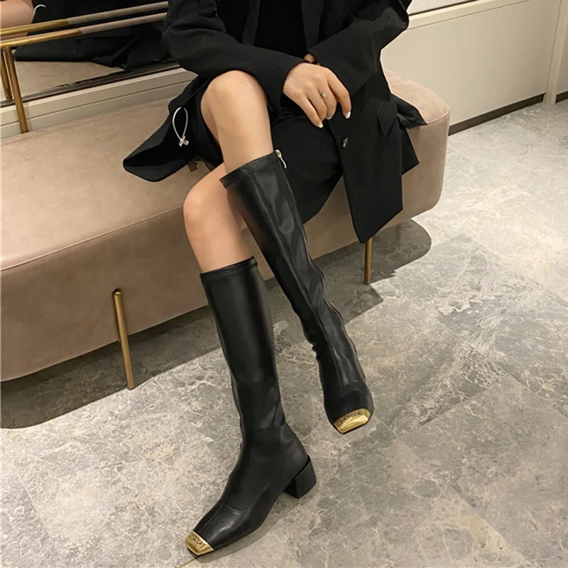 Trending Women Designer 2020 Zippers Riding Boots Meal Square Toe Knee High Boots Soft Leather Long Boots Ladies Valentine Shoes
Trending Women Designer 2020 Zippers Riding Boots Meal Square Toe Knee High Boots Soft Leather Long Boots Ladies Valentine Shoes
