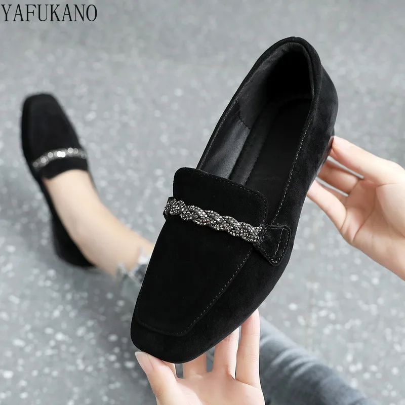 2021 New Women Loafers Low Heels Boat Shoes Square Toe Dress Shoes Chain Faux Suede Plush Warm Lady Shoes 2.5Cm Block Heel Shoes
2021 New Women Loafers Low Heels Boat Shoes Square Toe Dress Shoes Chain Faux Suede Plush Warm Lady Shoes 2.5Cm Block Heel Shoes