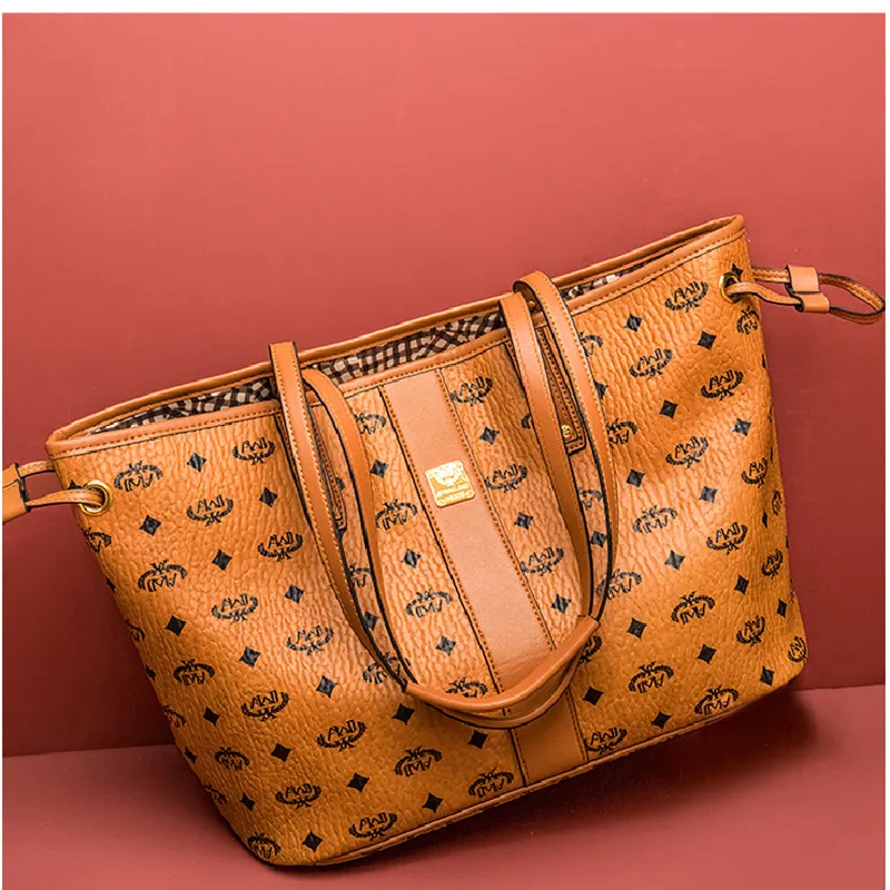 Genuine Leather Women Totes 2021 New Fashion Larger Capacity Handbags Ladies High Quality Purses and Handbags Bolsos Para Mujer
Genuine Leather Women Totes 2021 New Fashion Larger Capacity Handbags Ladies High Quality Purses and Handbags Bolsos Para Mujer