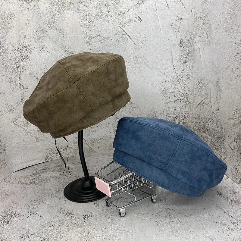 Winter retro PU leather beret British style solid color dome painter hat for woman western style street headdress birthday gift
Winter retro PU leather beret British style solid color dome painter hat for woman western style street headdress birthday gift