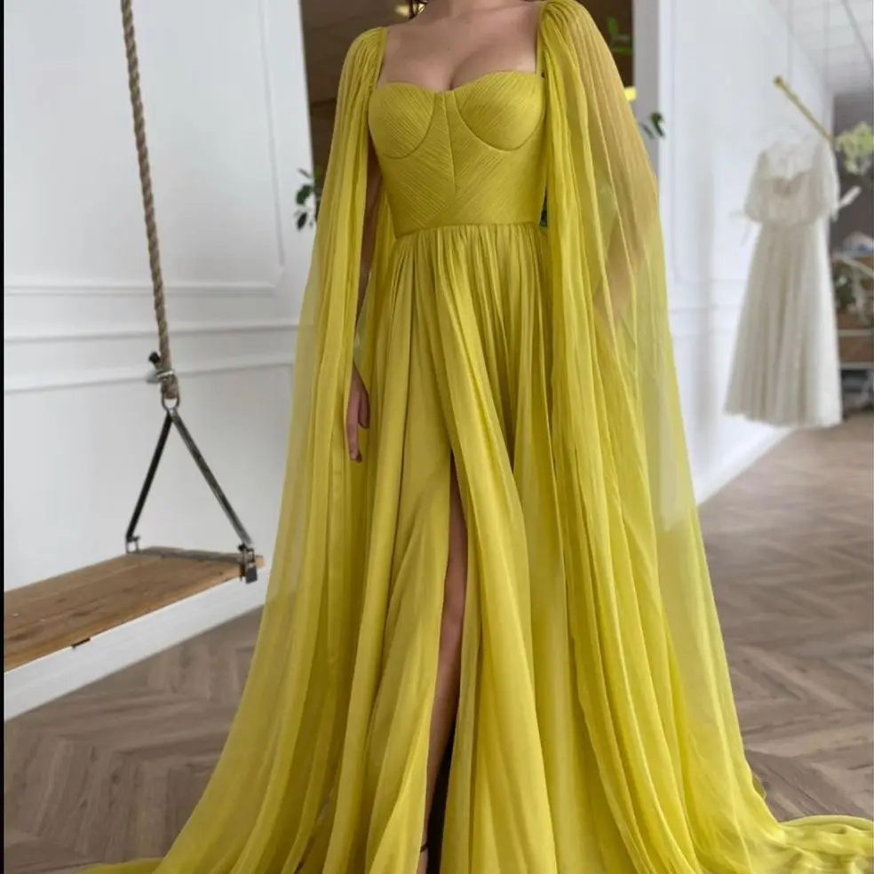 Скромный желтые платья на выпускной тонкие лямки, Тюлевое высоким бортом Разделение вечернее платье с Обёрточная бумага с низким вырезом н... 
Скромный желтые платья на выпускной тонкие лямки, Тюлевое высоким бортом Разделение вечернее платье с Обёрточная бумага с низким вырезом н...