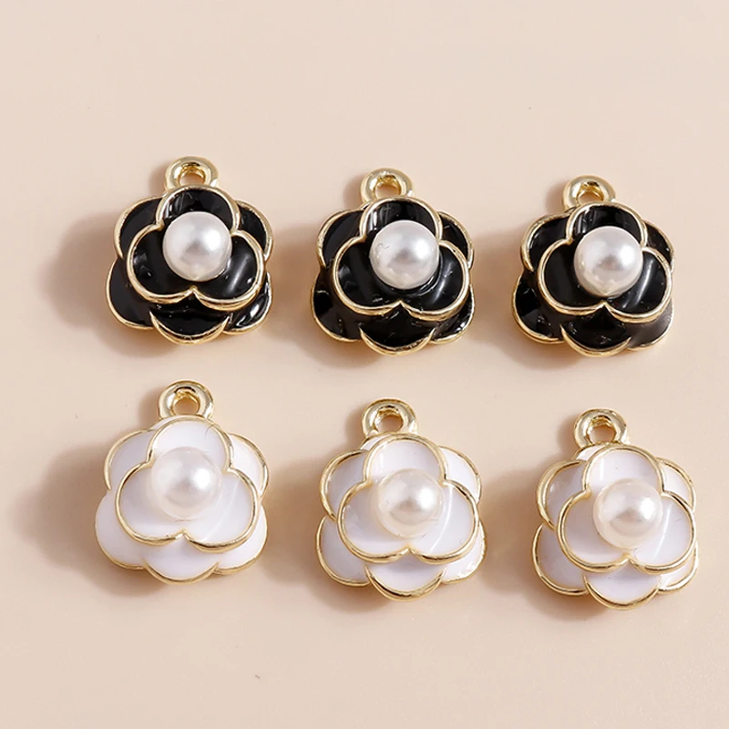 5pcs Black White Cute Sakaru Flowers Charms Kawaii Pearl Flower Pendants of Necklace Bracelet Dangle Earrings Charms Craft
5pcs Black White Cute Sakaru Flowers Charms Kawaii Pearl Flower Pendants of Necklace Bracelet Dangle Earrings Charms Craft