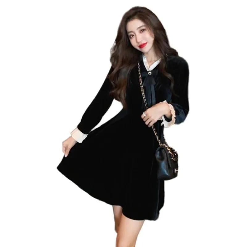 Gold Velvet Dress Female Slim Black Dress Fashion Long Sleeve V-neck Dress Woman's Casual Stitching Streetwear
Gold Velvet Dress Female Slim Black Dress Fashion Long Sleeve V-neck Dress Woman's Casual Stitching Streetwear