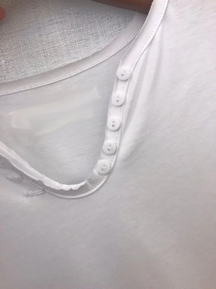 Women T-shirt Spring / Summer 2021 New T-shirt Fashion Loose Colorful Letters V-neck Short Sleeve T-shirt
Women T-shirt Spring / Summer 2021 New T-shirt Fashion Loose Colorful Letters V-neck Short Sleeve T-shirt