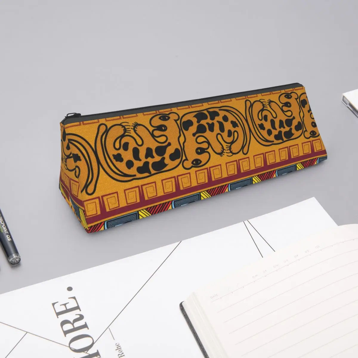 New Women Neceser Make Up Bag Triangular Cosmetic Bags School Fall Prevention Pencil Bag Travel Organizer Case Mujer Bolsas 
New Women Neceser Make Up Bag Triangular Cosmetic Bags School Fall Prevention Pencil Bag Travel Organizer Case Mujer Bolsas