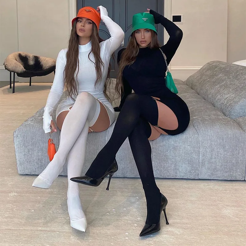 Kylie Jenner Autumn Long-Sleeve High-Neck Slim-Fit Mini Dress Sexy Solid Color Bodycon Hook Socks Hip Dress With Stockings Black
Kylie Jenner Autumn Long-Sleeve High-Neck Slim-Fit Mini Dress Sexy Solid Color Bodycon Hook Socks Hip Dress With Stockings Black
