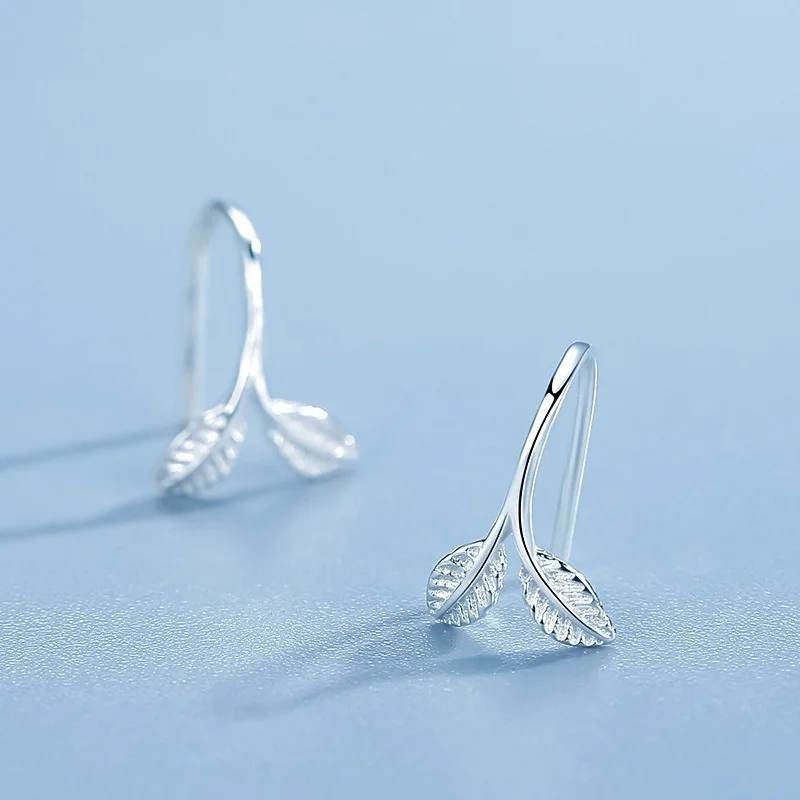 Leaf Stud Earrings for Women 2021 Trend Korean Fashion Earring Charm Jewelry Pendientes Accessories 
Leaf Stud Earrings for Women 2021 Trend Korean Fashion Earring Charm Jewelry Pendientes Accessories