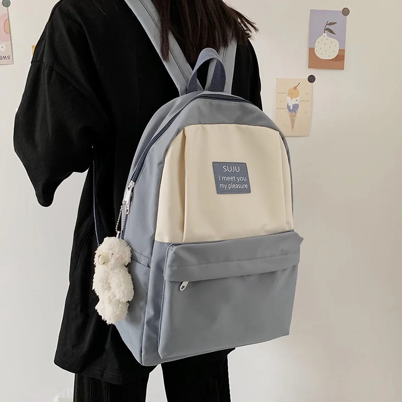 New waterproof nylon backpack female South Korea INS wind simple and fresh junior high school students bump color schoolbag
New waterproof nylon backpack female South Korea INS wind simple and fresh junior high school students bump color schoolbag