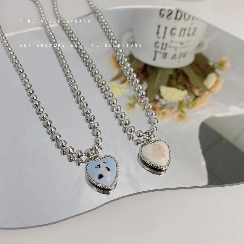 Necklace Woman Cartoon Animal Necklaces Women Blue Cow Pink Holland Lop Pendant Ladies Heart High Quality Lady Jewelry Collier
Necklace Woman Cartoon Animal Necklaces Women Blue Cow Pink Holland Lop Pendant Ladies Heart High Quality Lady Jewelry Collier