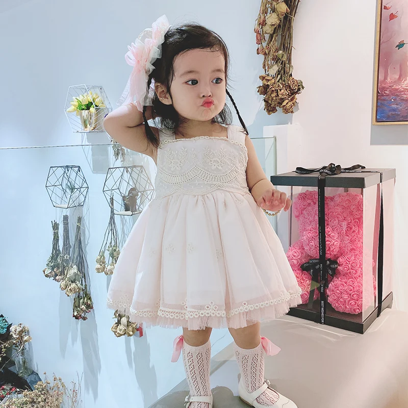 2019 Autumn Spanish Children's Clothing Court Girl Lace Embroidery Princess Dress Baby Birthday Dress Children's Day girls Gift
2019 Autumn Spanish Children's Clothing Court Girl Lace Embroidery Princess Dress Baby Birthday Dress Children's Day girls Gift