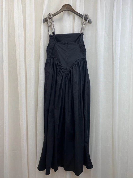 2021 new women fashion diamond chain knotted off-shoulder strap decoration micro-puffed long skirt dress 529
2021 new women fashion diamond chain knotted off-shoulder strap decoration micro-puffed long skirt dress 529