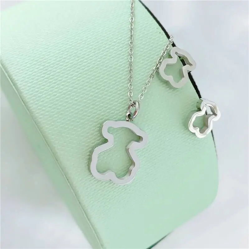 Hot Style Stainless Steel Memorial Mama Love Earring Pendant Set Memorial Bear Animal 10*12mm
Hot Style Stainless Steel Memorial Mama Love Earring Pendant Set Memorial Bear Animal 10*12mm