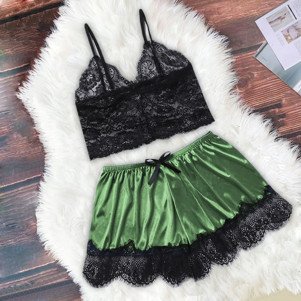 2020 New Women Bow Sleepwear Sleeveless Strap Nightwear Silk Lace Top Camisole Bow Shorts Pajamas Lingerie Sleepwear Set S-3xl
2020 New Women Bow Sleepwear Sleeveless Strap Nightwear Silk Lace Top Camisole Bow Shorts Pajamas Lingerie Sleepwear Set S-3xl