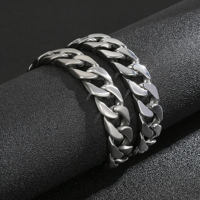 Shiny Silver Color Stainless Steel Bracelets For Men Heavy Metal Brush Cuban Charm Male Bracelet Viking Jewelry HipHop Accessory
Shiny Silver Color Stainless Steel Bracelets For Men Heavy Metal Brush Cuban Charm Male Bracelet Viking Jewelry HipHop Accessory