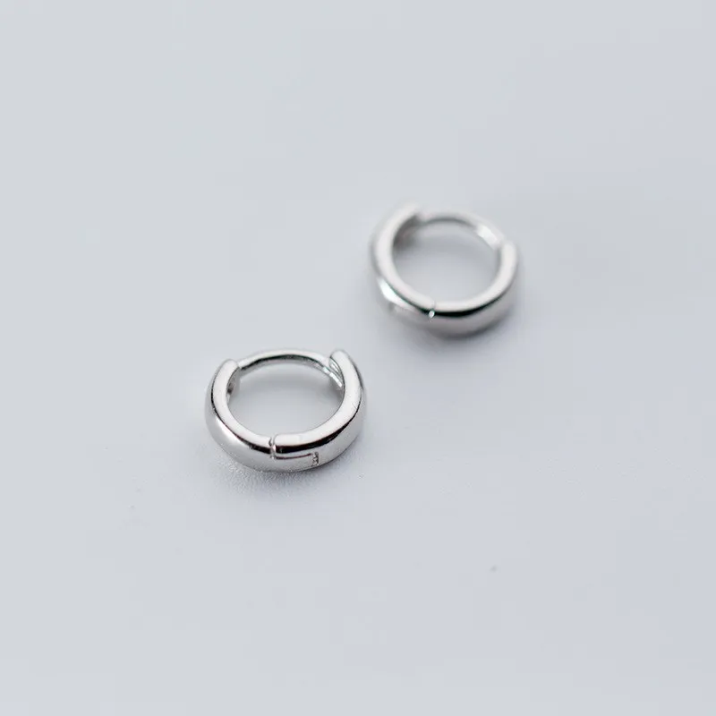 

Mens 925 Sterling Silver Small Huggie Hoops Piercing Earrings Round Circle Ear Rings Hip Hop Earings Jewelry for Women
