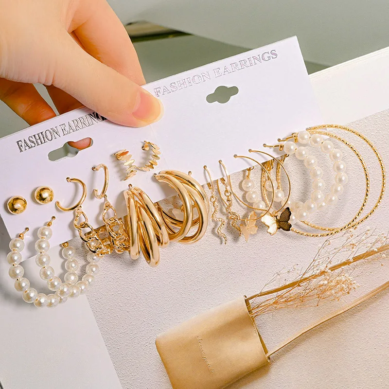 Модные жемчужные круглые большие серьги-кольца, геометрические золотые металлические кольца-бабочки, трендовые ювелирные изделия, подарки
Модные жемчужные круглые большие серьги-кольца, геометрические золотые металлические кольца-бабочки, трендовые ювелирные изделия, подарки