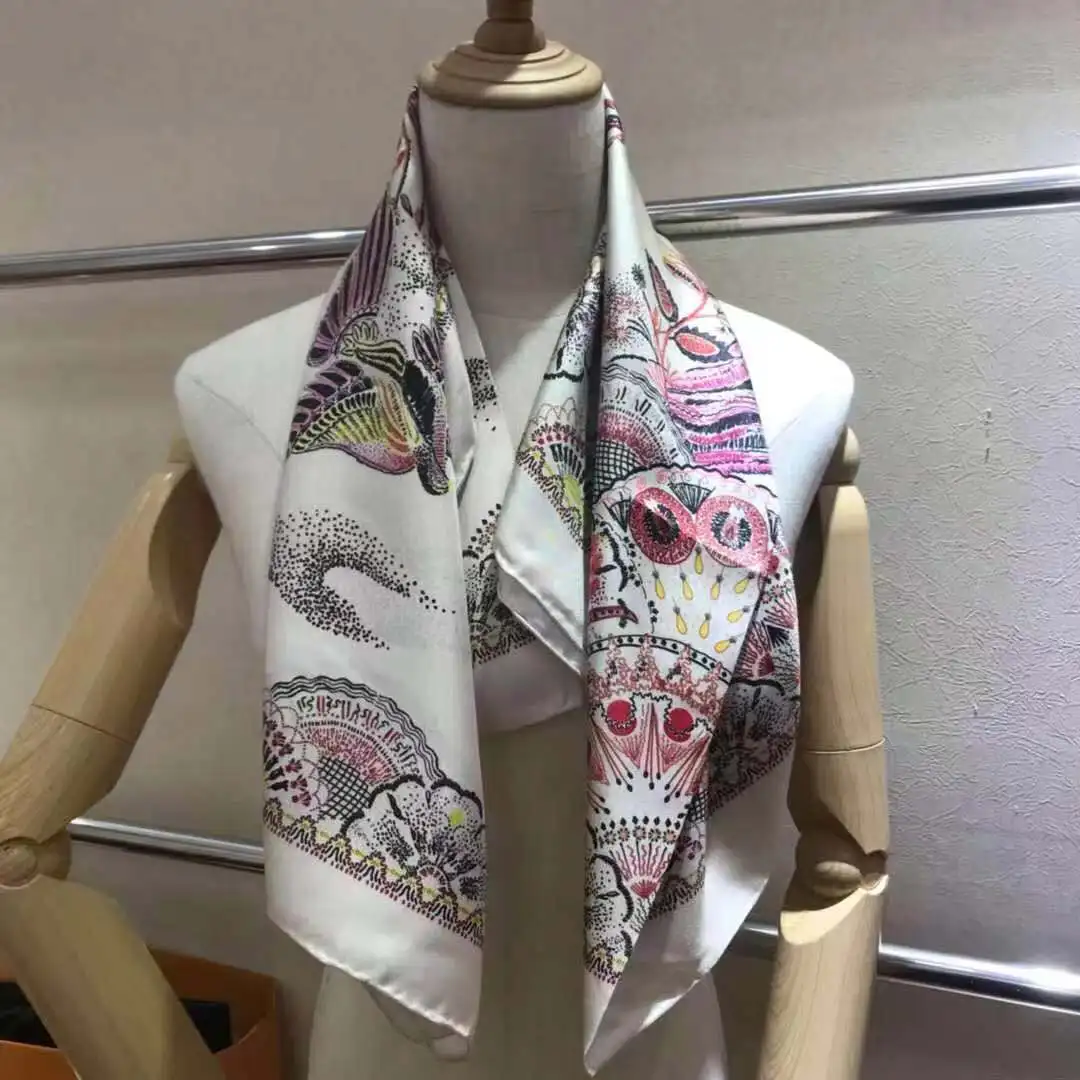 2020 new arrival winter autumn classic tree 100% pure silk scarf twill hand made roll 90*90 cm shawl wrap for women lady
2020 new arrival winter autumn classic tree 100% pure silk scarf twill hand made roll 90*90 cm shawl wrap for women lady