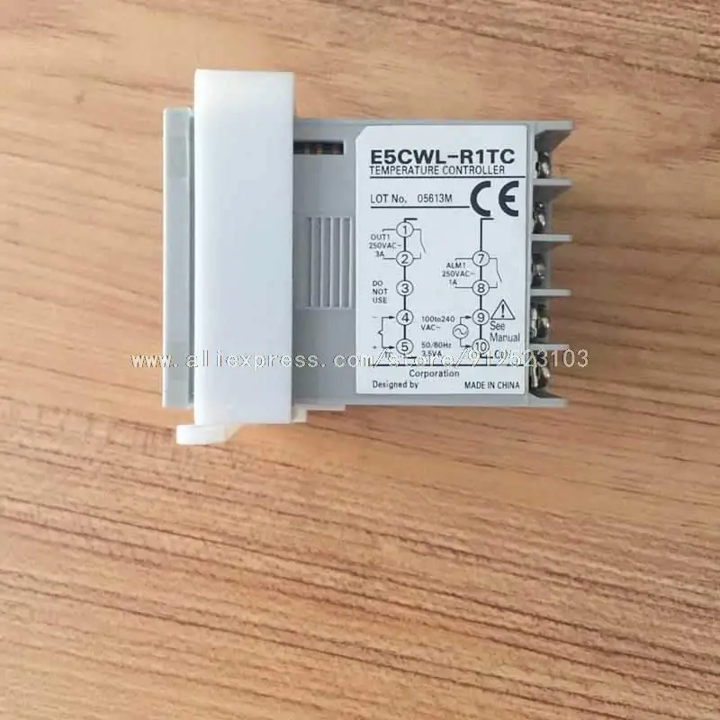 Цифровой регулятор температуры Omron, новинка 100%, оригинальная зеркальная фотография
Цифровой регулятор температуры Omron, новинка 100%, оригинальная зеркальная фотография