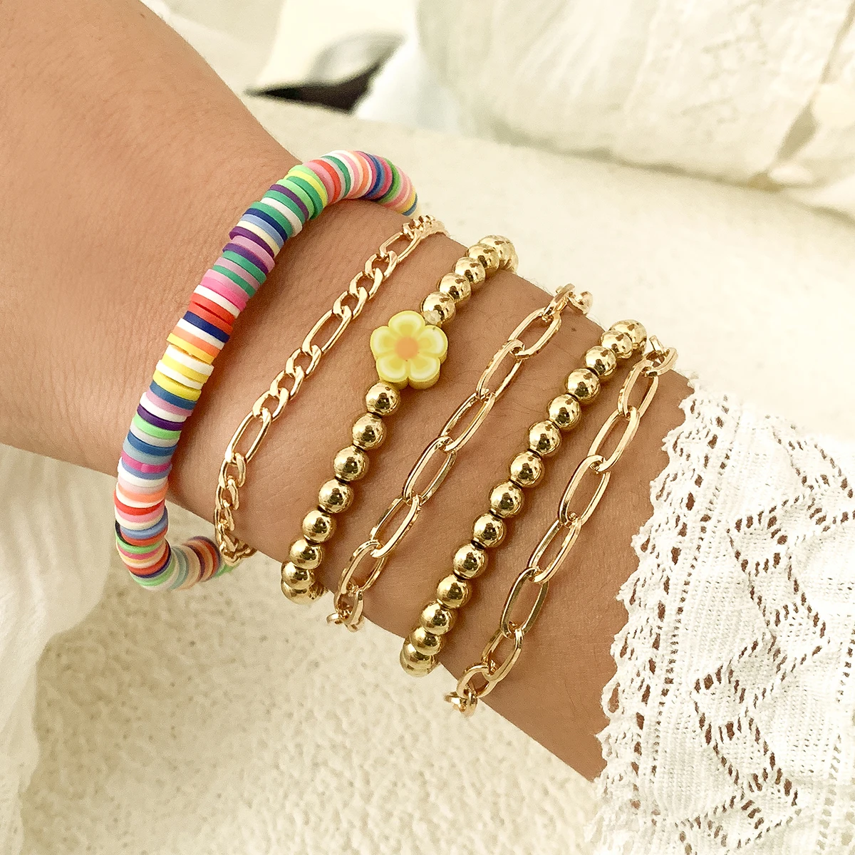 New Bohemian Ethnic Soft Clay Plastic Beaded Flower Bracelet Sets For Women Boho Multilayer Multicolor Beads Strand Bracelet
New Bohemian Ethnic Soft Clay Plastic Beaded Flower Bracelet Sets For Women Boho Multilayer Multicolor Beads Strand Bracelet