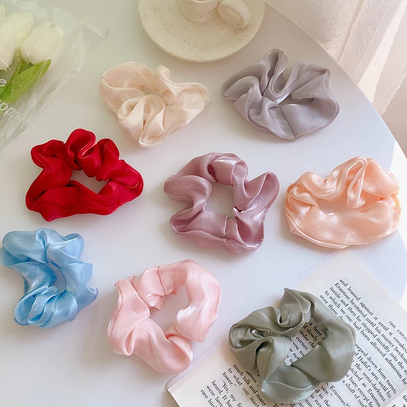 2021 New arrival Fashion women lovely Rubber Hair bands bright color hair scrunchies girl's hair Tie Accessories Ponytail Holder
2021 New arrival Fashion women lovely Rubber Hair bands bright color hair scrunchies girl's hair Tie Accessories Ponytail Holder