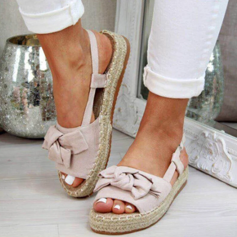 Женские замшевые босоножки на платформе, однотонные сандалии в стиле ретро, с бантом и открытым носком, большие размеры, модель 2021 года 
Женские замшевые босоножки на платформе, однотонные сандалии в стиле ретро, с бантом и открытым носком, большие размеры, модель 2021 года