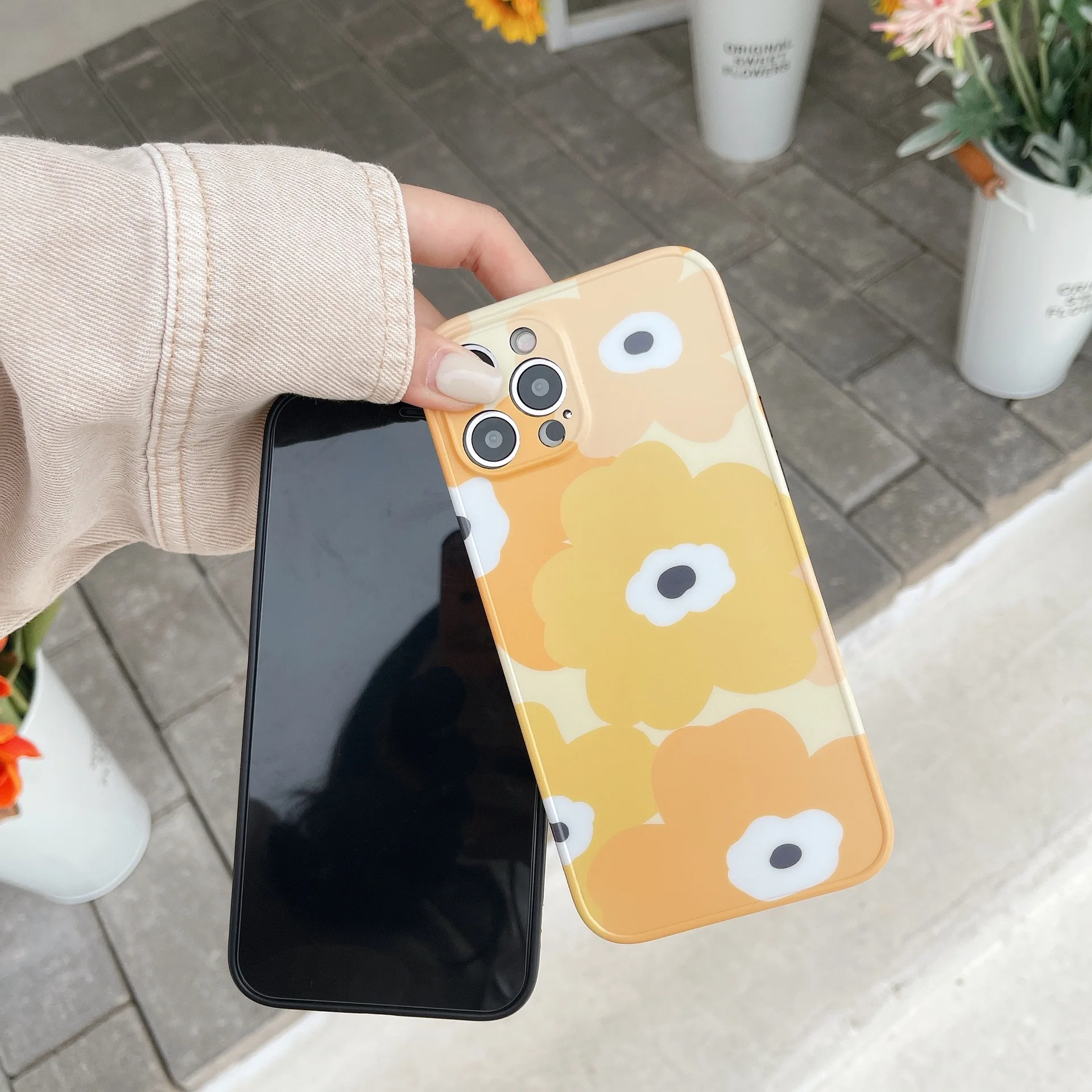 Retro Sweet Yellow flowers art kawaii Japanese Phone Case For iPhone 11 12 Pro Max Xr Xs Max 7 8 Plus 7Plus case Cute Soft Cover 
Retro Sweet Yellow flowers art kawaii Japanese Phone Case For iPhone 11 12 Pro Max Xr Xs Max 7 8 Plus 7Plus case Cute Soft Cover