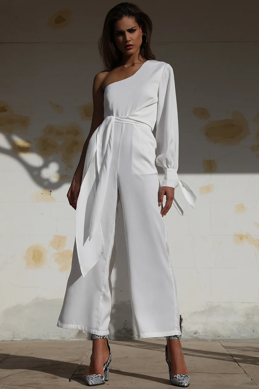 2020 European and American New Women's Hot Sexy Single-Room Sleeve Lace-up Jumpsuit
2020 European and American New Women's Hot Sexy Single-Room Sleeve Lace-up Jumpsuit