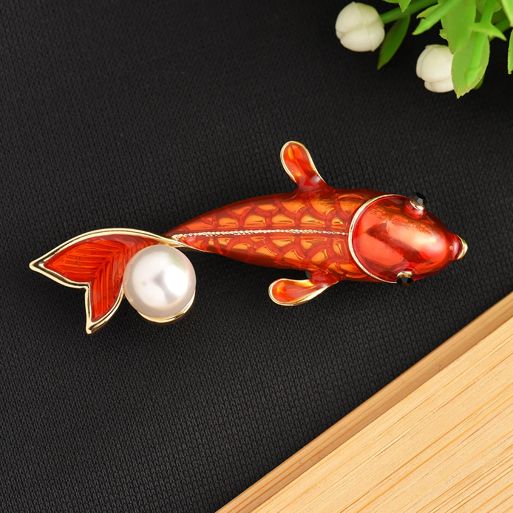 Trendy Red Carp Brooches Quality Enamel Ainmal Fish Dress Coat Pin Brooch Clothes Accessories Cute Jewelry for Women Girls 2021
Trendy Red Carp Brooches Quality Enamel Ainmal Fish Dress Coat Pin Brooch Clothes Accessories Cute Jewelry for Women Girls 2021